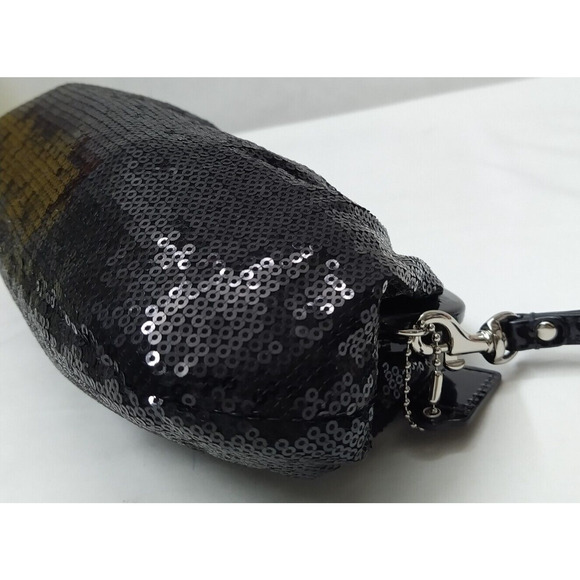 Coach Black Sequin Kisslock Framed Large Evening Clutch - Wristlet - Picture 14 of 14